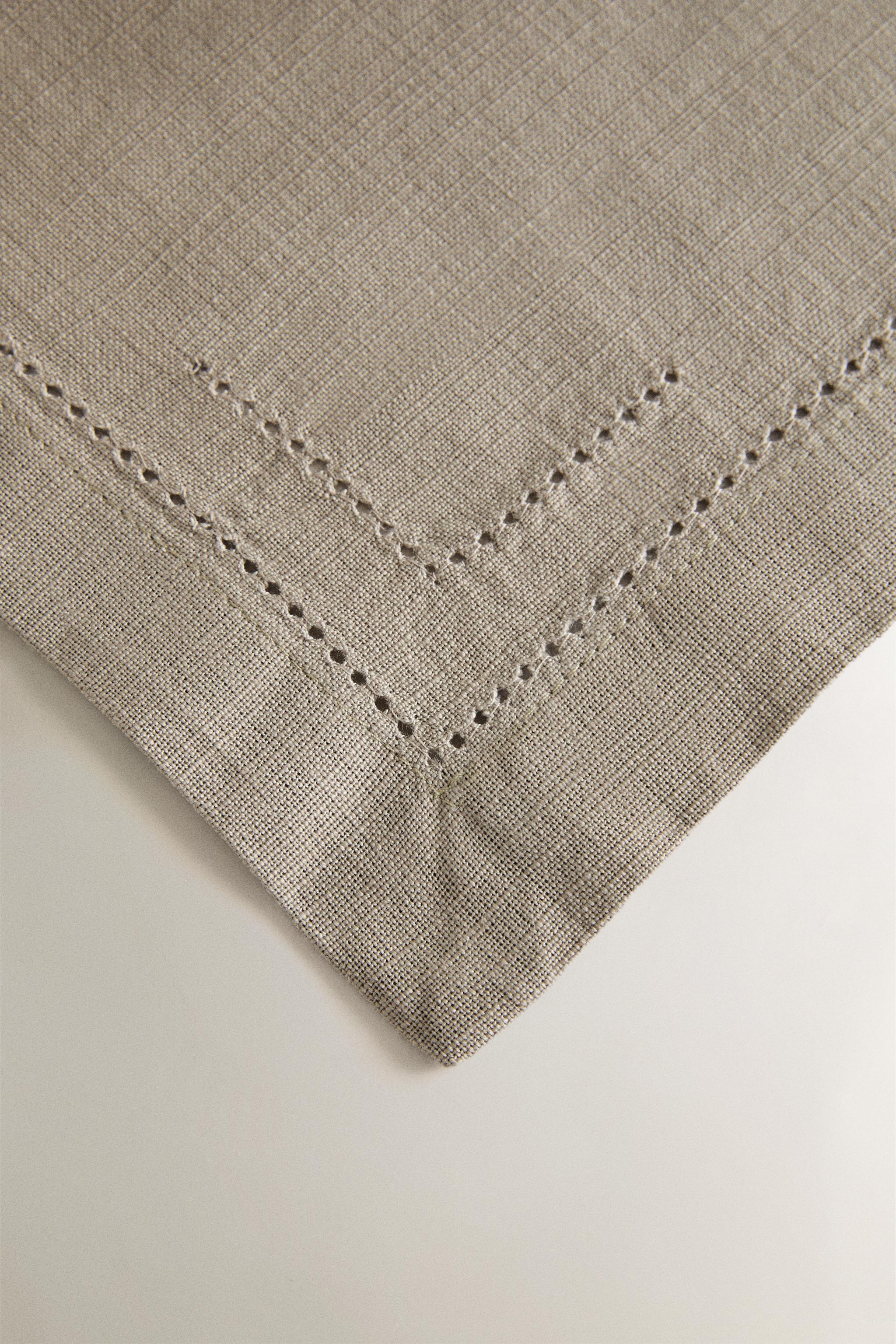HEMSTITCHED COTTON NAPKIN PACK (PACK OF 2)